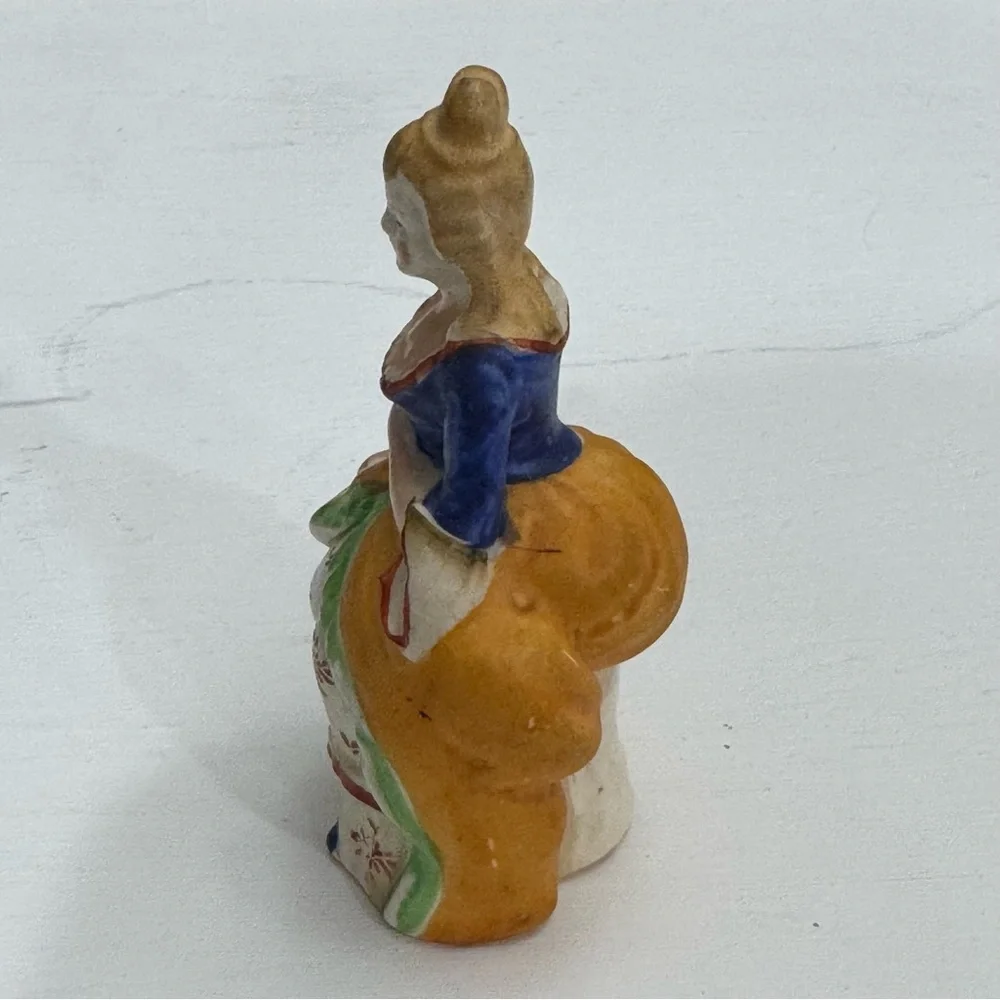 Vintage Made in Japan Victorian Salt Shaker Porcelain